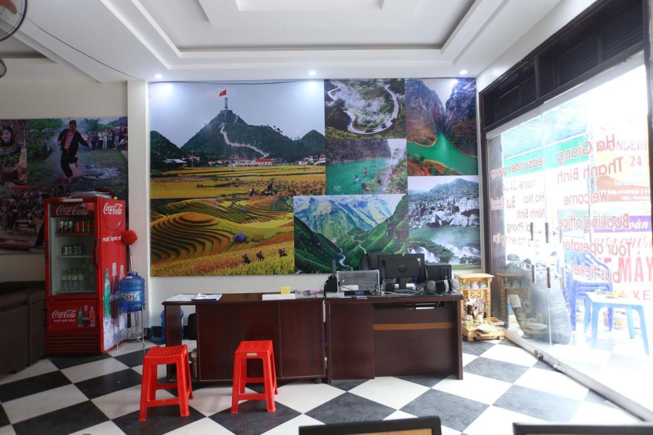 Ha Giang Riverside Hostel Va Cho Thue Xe May Exterior foto