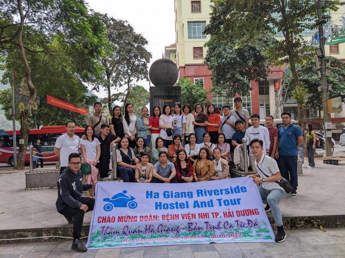 Ha Giang Riverside Hostel Va Cho Thue Xe May Exterior foto